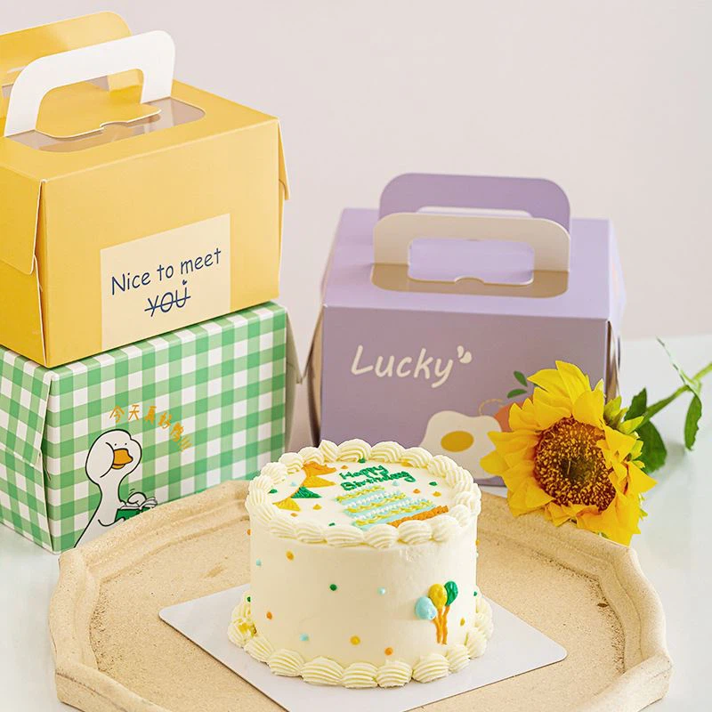 Caja de pastel blanca